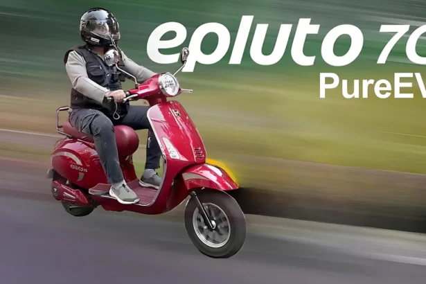 Epluto 7G Electric Scooter Showing
